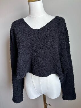 Free People black cotton popcorn pullover Cropped V-Neck Women's Sweater Black